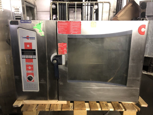 CLEVELAND OGS 6.20 NAT GAS COMBI OVEN USED